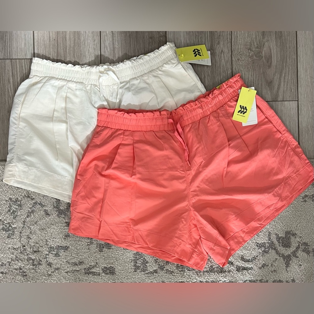 All In Motion High-Rise Resort Shorts 4.25” Bundle of 2 in Pink & White, Size L
